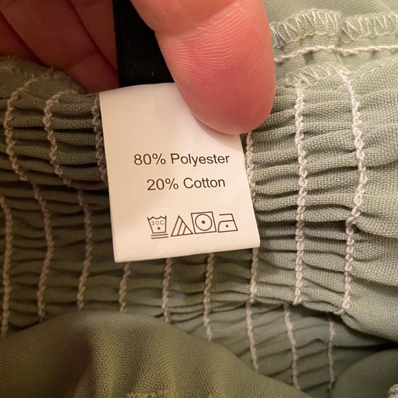 Long sleeved square neck crop top - Picture 2 of 3